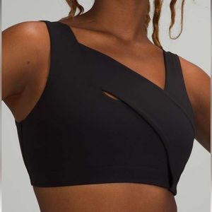 Lululemon Nulu Cross-Front Yoga Bra *Light Support, B/C Cups
Black